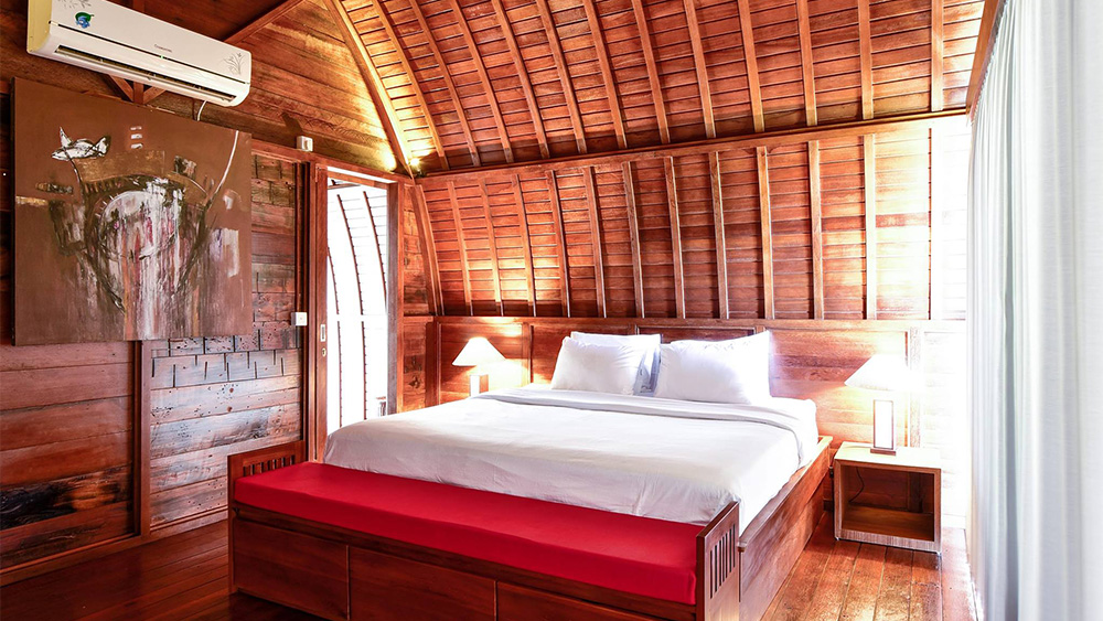 Lumbung Wood Villa